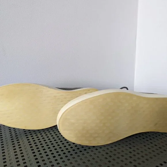 Ecco Men's Soft 8 Perforated Lace-up Sneakers Men's Shoes Size 9 / 43 - Picture 3 of 4